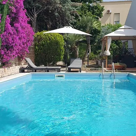 Apulia Time * باري