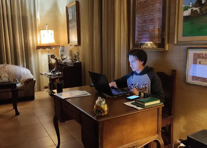 Apulia Time Konukevi *